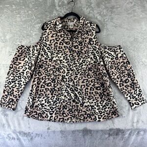 Dizzy Gal Blouse Women’s 2X Animal Print Cold Shoulder Button Up.